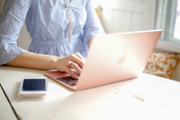 Apple MacBook Air Notebook Rose 33.8 cm (13.3") 2560 x 1600 pixels
